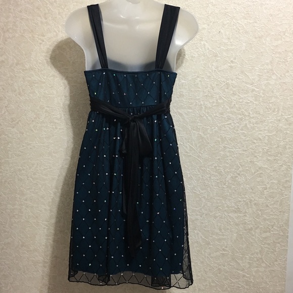 Party Dress - Picture 2 of 6